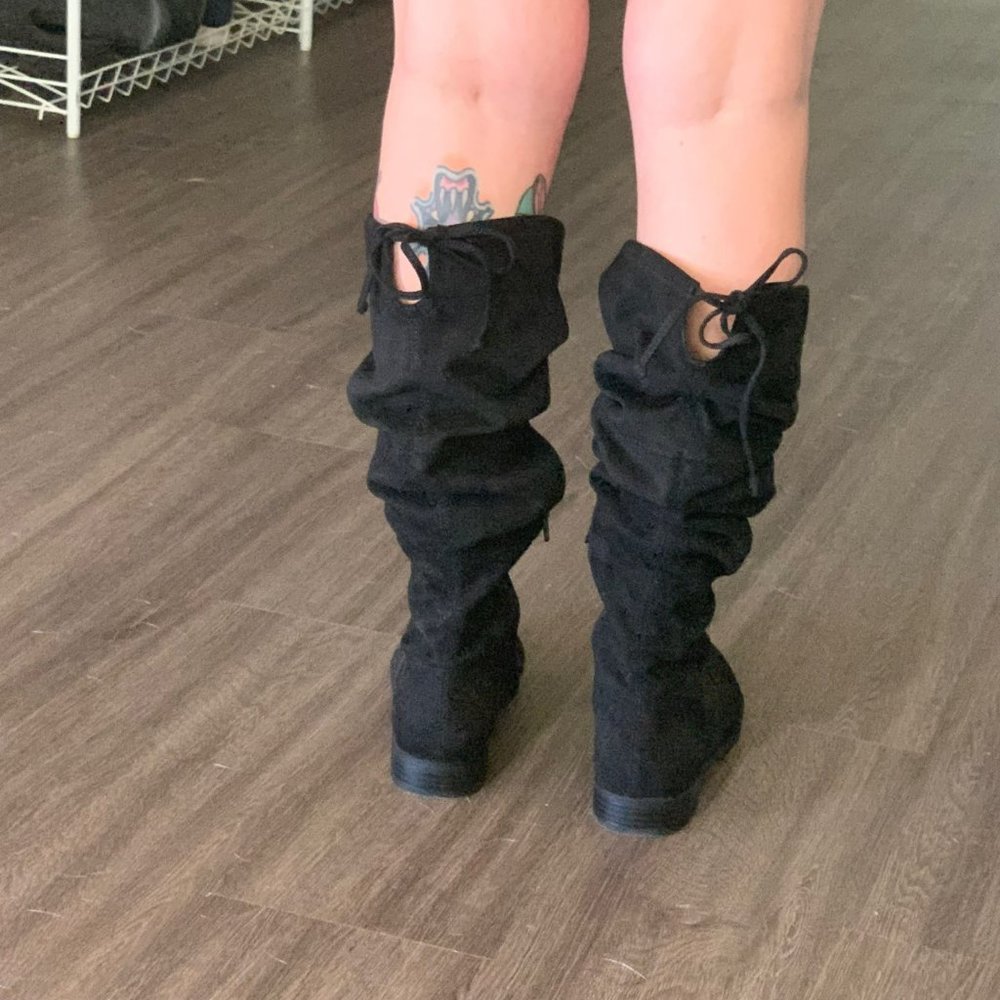 Versatile Boots - Picture 3 of 8